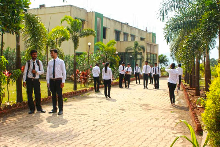 https://cache.careers360.mobi/media/colleges/social-media/media-gallery/8265/2018/11/26/Campus View of Mulshi Institute of Business Management Pune_Campus-View.jpg